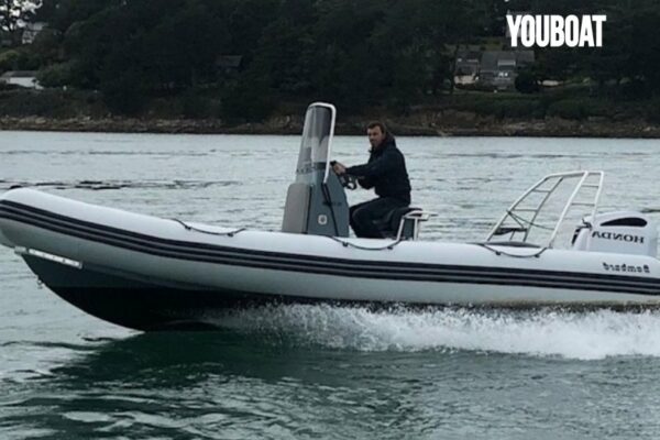 Bombard Explorer 700 Confort