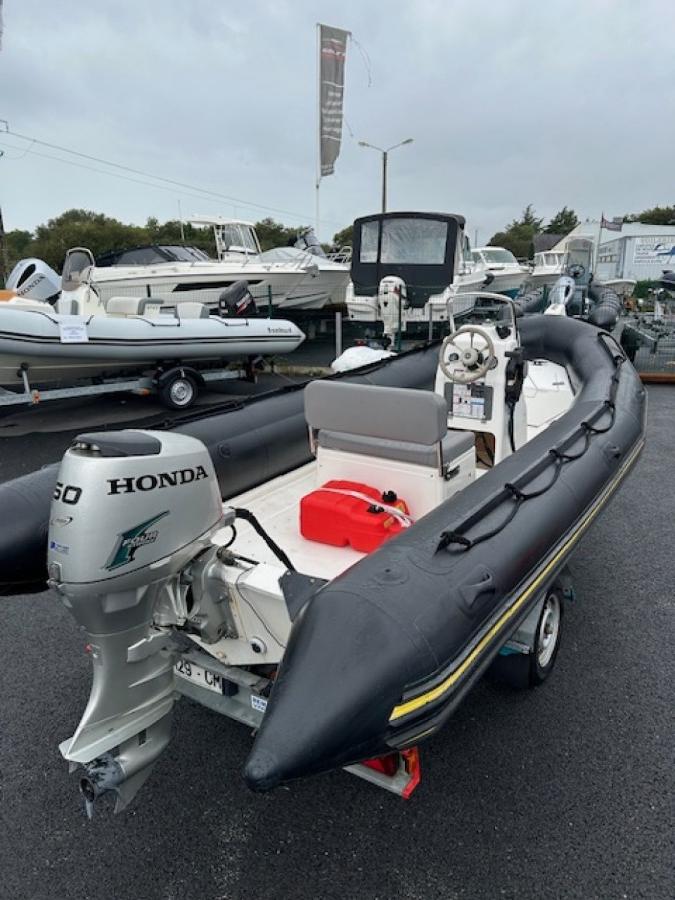 BOMBARD EXPLORER 550 DB ECO - 4