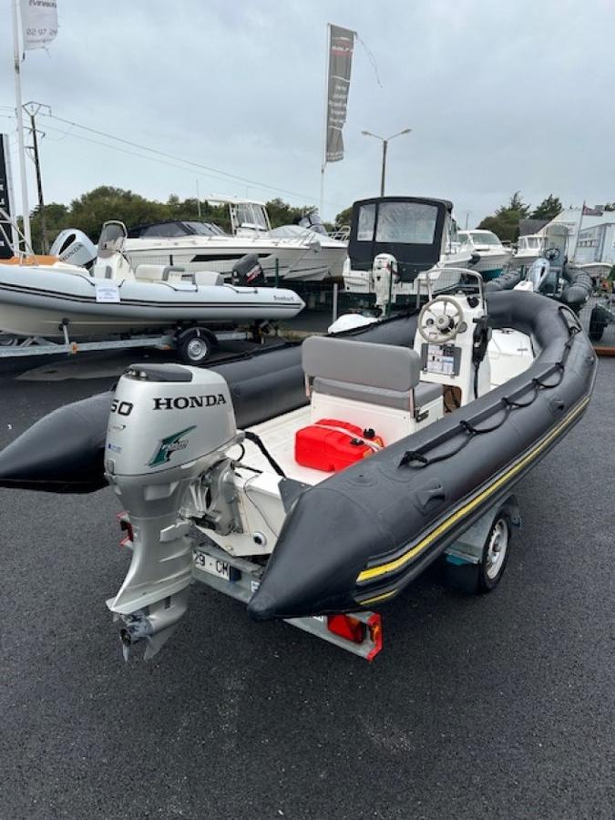 BOMBARD EXPLORER 550 DB ECO - 5