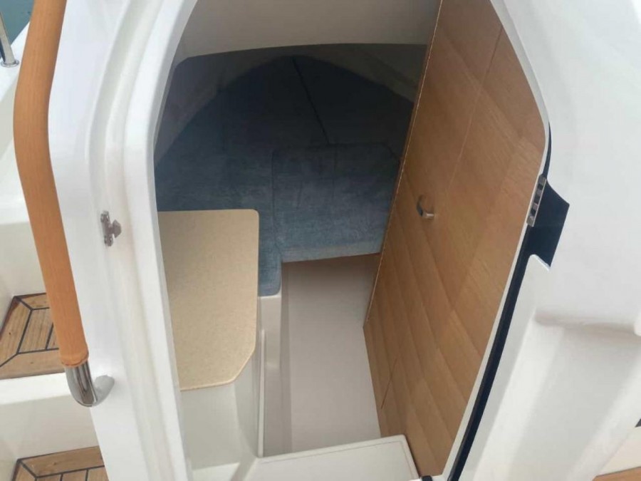 PRUA AL VENTO HURACAN 700 WA - 10