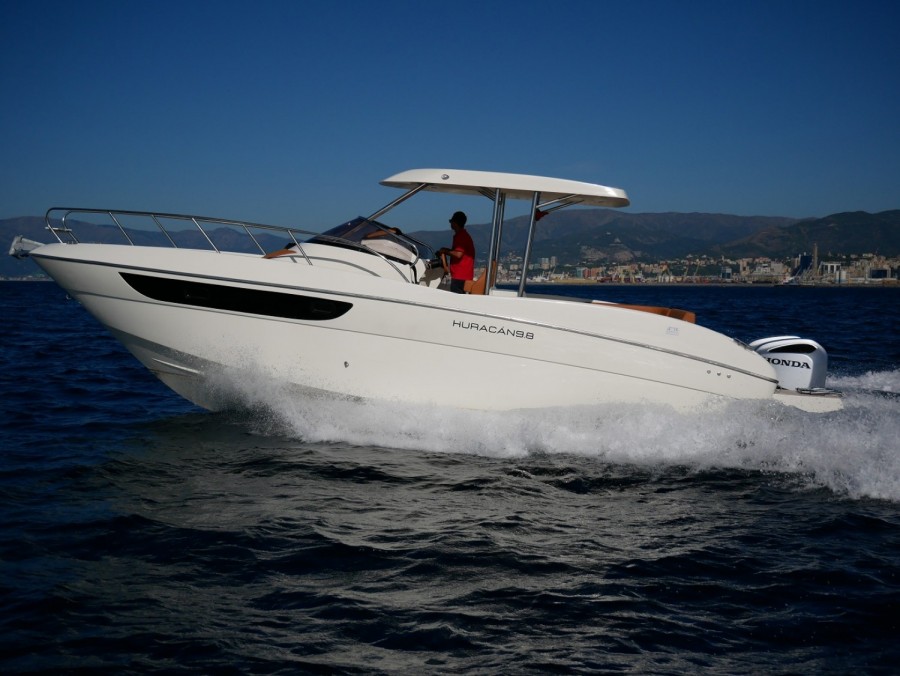 PRUA AL VENTO HURACAN 9.8 - 5